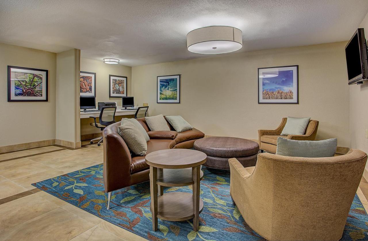 Candlewood Suites Louisville Airport By Ihg Eksteriør bilde