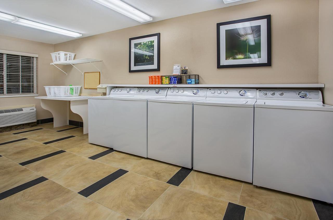 Candlewood Suites Louisville Airport By Ihg Eksteriør bilde